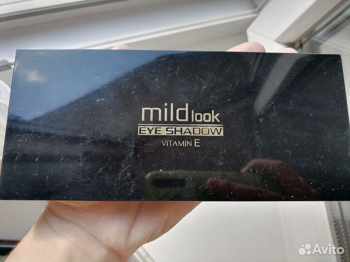 Тени для глаз и век