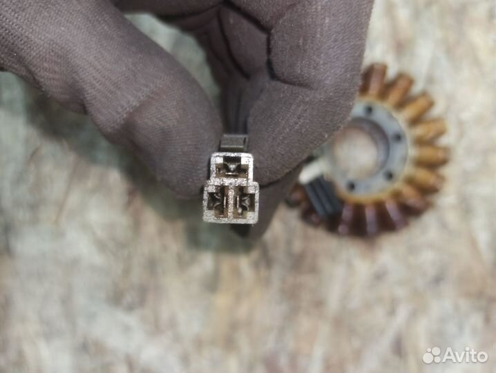 Gsx-r600 k4 k5 генератор статор