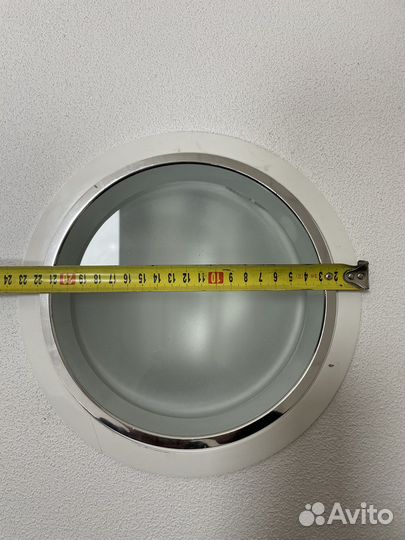 Светильник встраиваемый