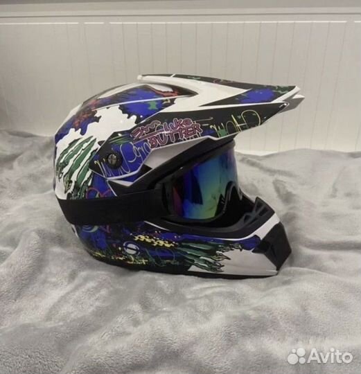 Шлем для кроссового мотоцикла