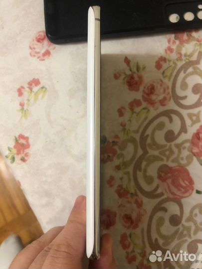 Samsung Galaxy S20 FE, 6/128 ГБ