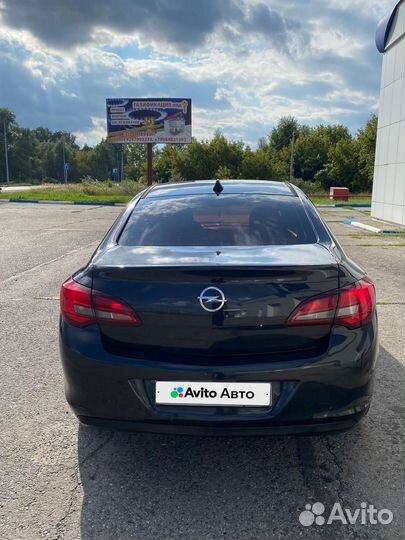 Opel Astra 1.6 AT, 2012, 250 000 км