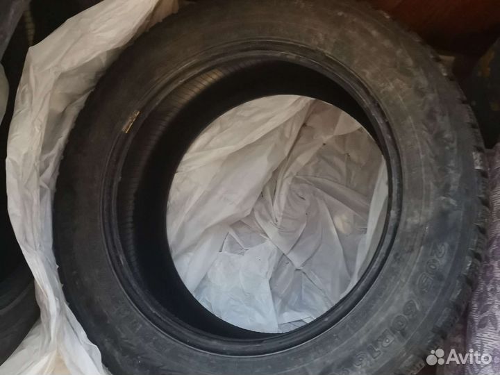 Nokian Tyres Hakkapeliitta 7 205/60 R16