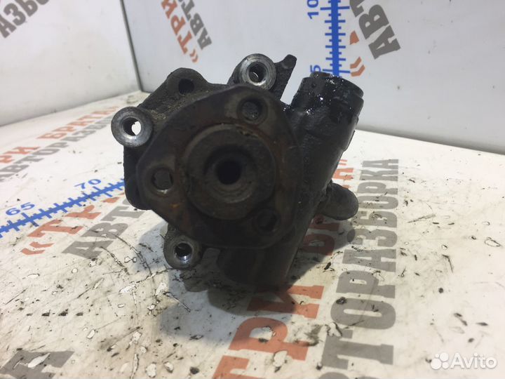 Фольксваген Кадди Насос гидроусилителя руля