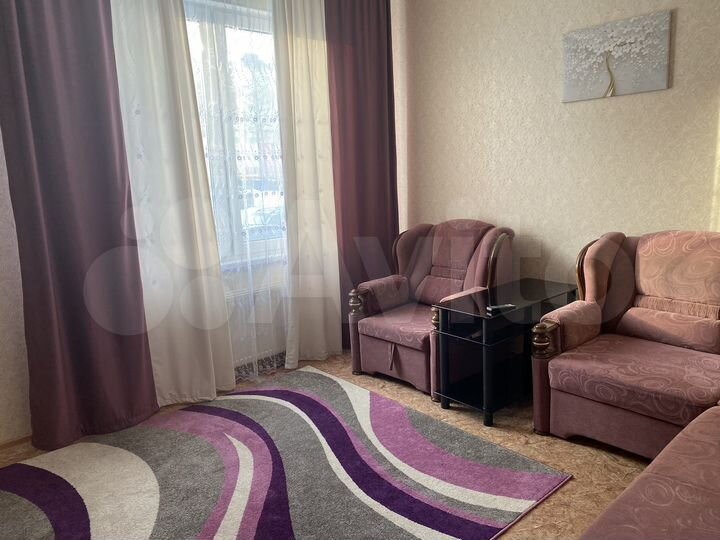 2-к. квартира, 56 м², 1/9 эт.