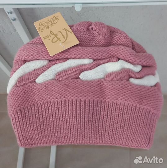 Объёмная шапка (40 акрил, 60 шерсть)