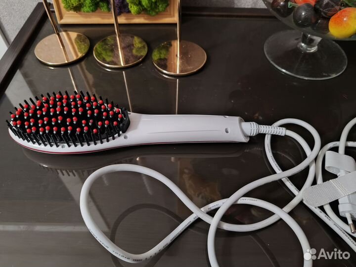 Расчёска-выпрямитель для волос