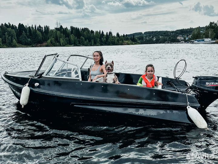 Сам капитан. Катер.лодка аренда Права не нужны