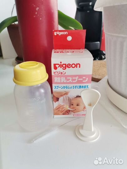 Pigeon бутылочка с ложечкой