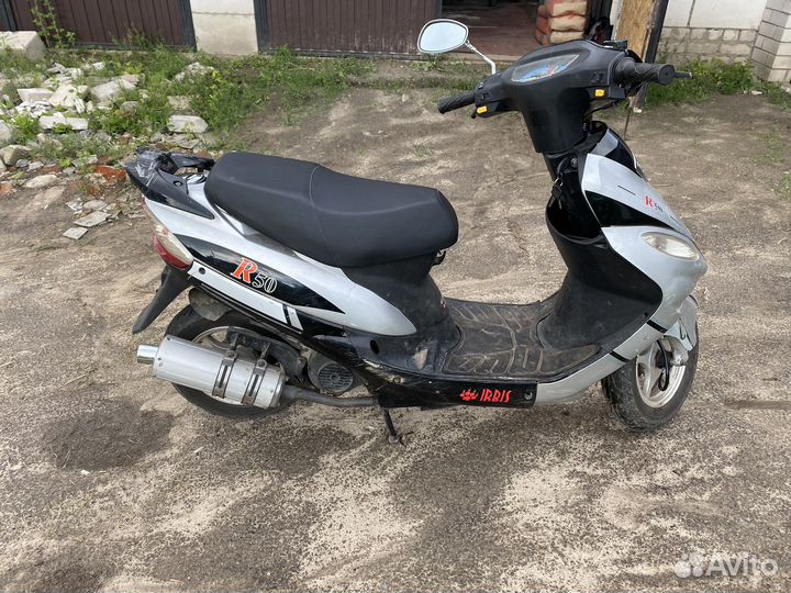 Скутер ирбис