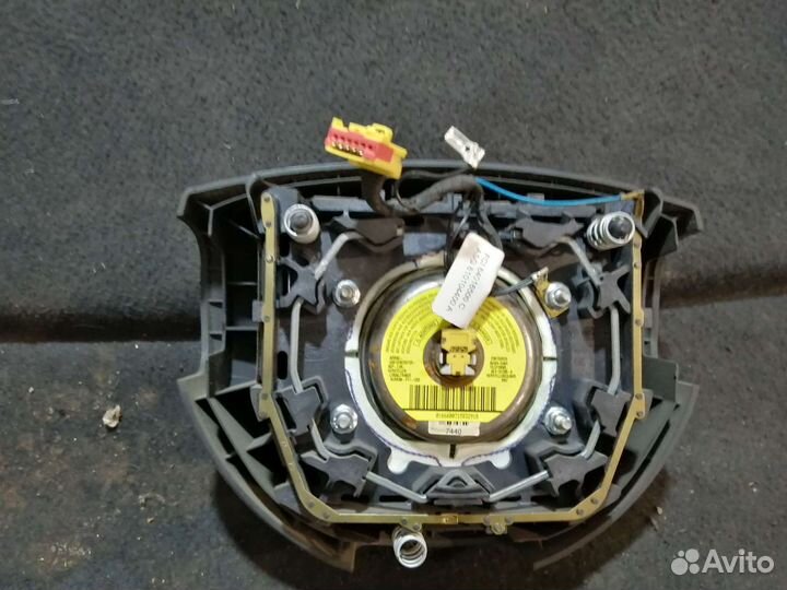 Подушка безопасности в руль Ford fiesta