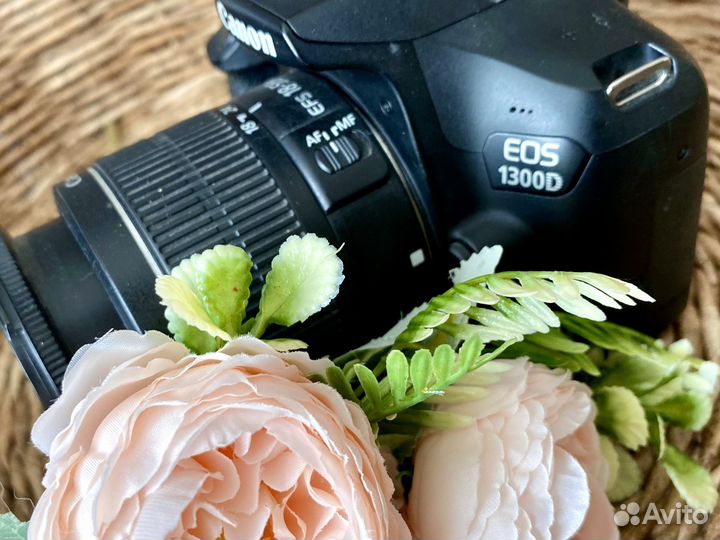 Фотоаппарат Canon 1300d