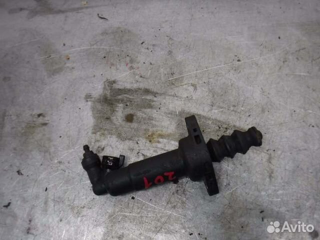 Главный цилиндр сцепления Volkswagen Golf 4 AHF