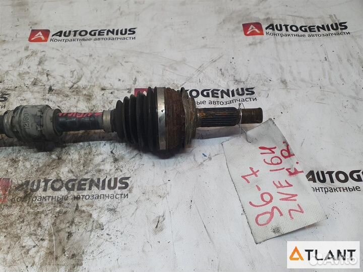 Привод передний правый toyota corolla fielder