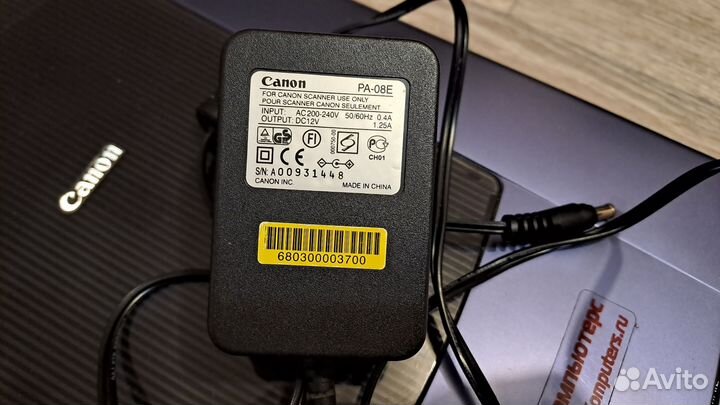 Сканер CanoScan 3200f