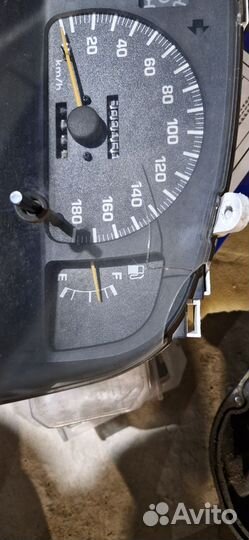 Панель приборов Hilux Surf kzn185