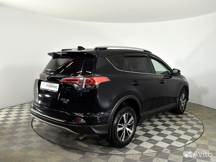 Toyota RAV4 2.2 AT, 2018, 88 976 км