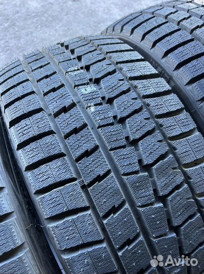 Dunlop Winter Maxx WM01 245/40 R19