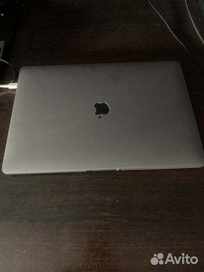 Macbook pro 15 2019 i9