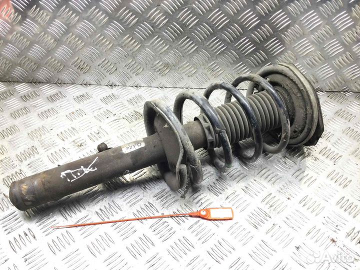 Стойка передняя правая Peugeot Partner RHZ