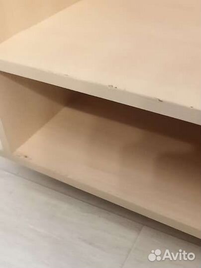 Компьютерный стол на колесиках