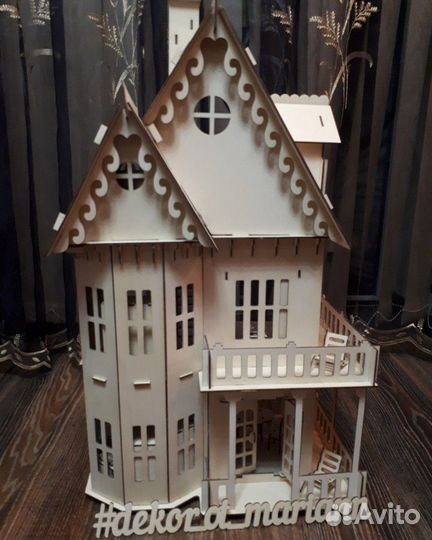 Домик кукольный