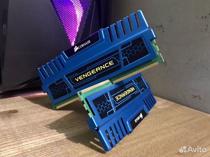 Corsair Vengeance ddr3 8GB (2x4GB) комплект