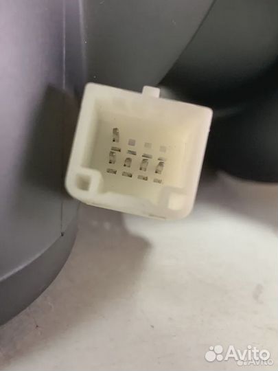 Зеркало заднего вида Logan с подогревом 6001547522