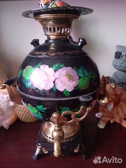 Красивый самовар5 литр.Электрический