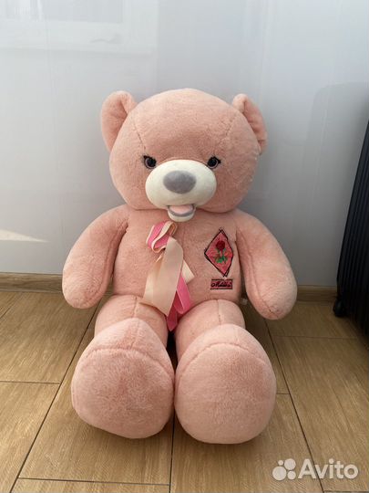 Большие плюшевые медведи