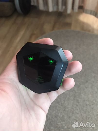 Без проводные наушники