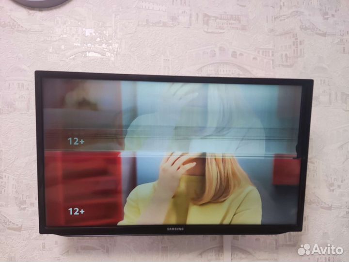 Телевизор на запчасти
