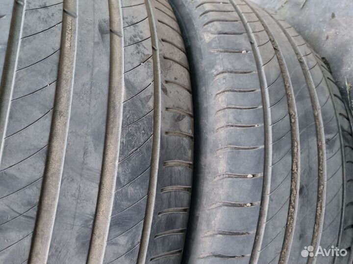 Michelin Primacy 4 235/55 R17