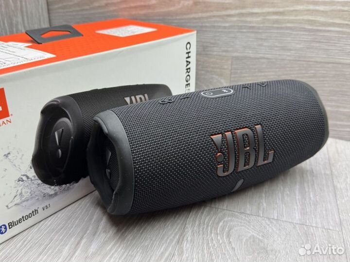Беспроводная акустика JBL Charge 5 Black