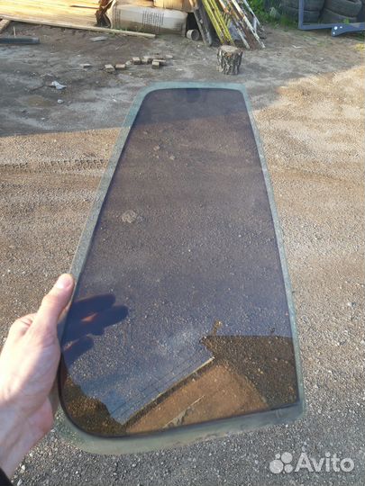 Стекло volkswagen golf 4