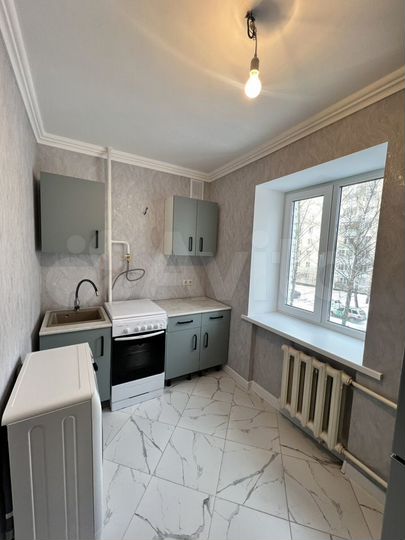 3-к. квартира, 60 м², 3/9 эт.