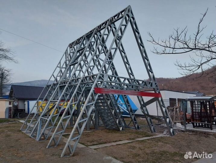 Лстк каркас двухэтажного дома в стиле А-фрейм