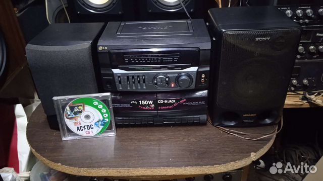 Кассетная магнитола LG