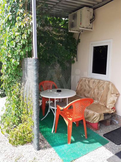 Дом 25 м² на участке 6 сот.