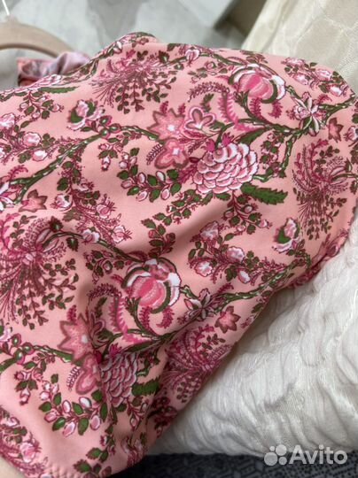 Купальник, плавки, футболка солнцезащитная