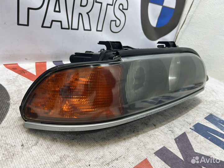 Передняя фара правая бмв Е39 до рестайлинг ксенон