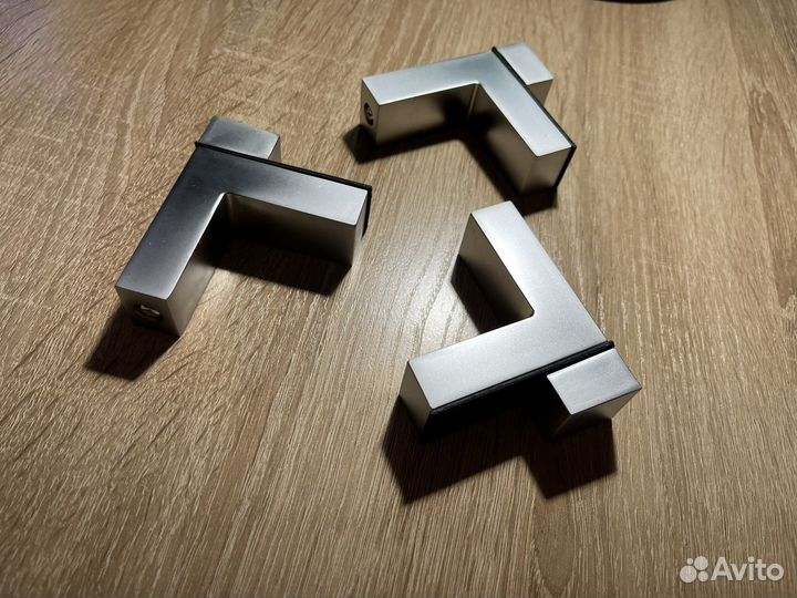 Полкодержатель