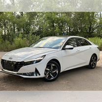 Hyundai Avante 1.6 CVT, 2020, 37 421 км, с пробегом, цена 2 499 999 руб.