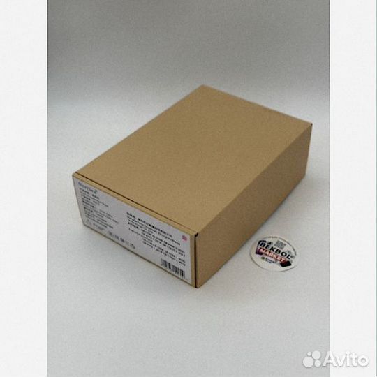 Фен Dyson Supersonic с 5 насадками