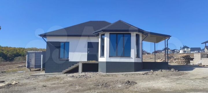 Дом 100 м² на участке 5 сот.