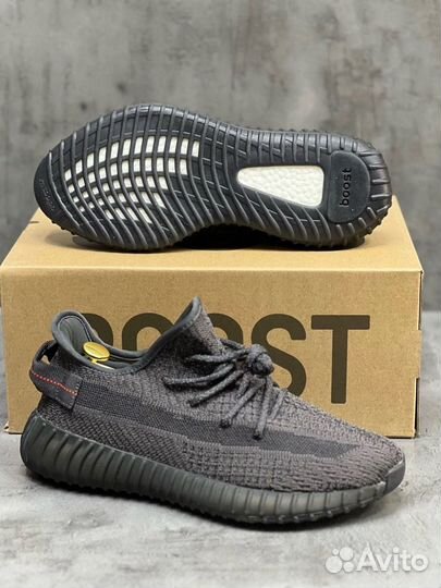 Кроссовки Adidas Yeezy Boost 350