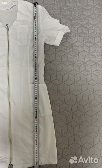 Медицинский женский белый халат 42