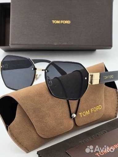 Солнцезащитные очки новые