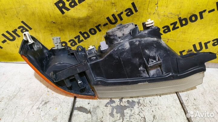 Фара передняя левая Ниссан ад 2