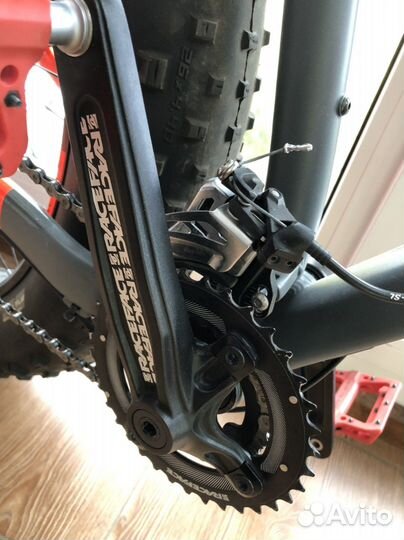 Велосипед cube